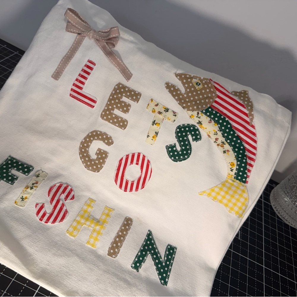 Colorful Fish Tote Bag - Picture 2 of 4